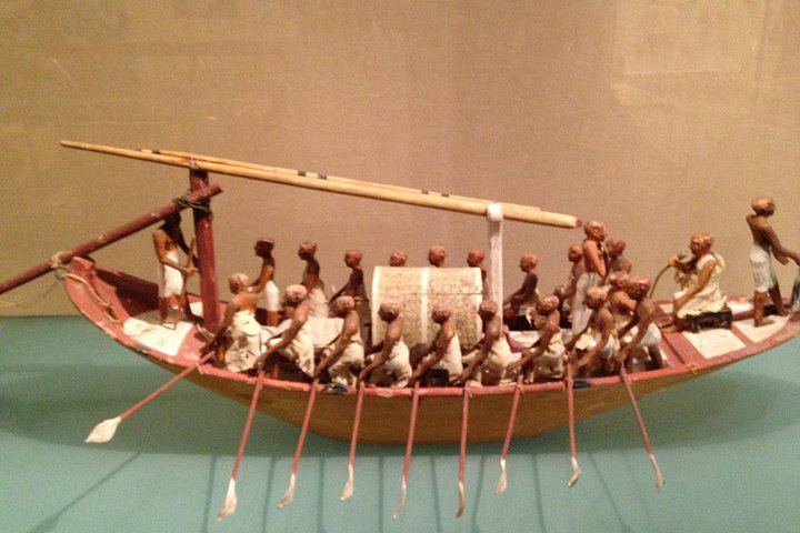 Met Museum Highlights and New York Stories Guided Tour (1/11)