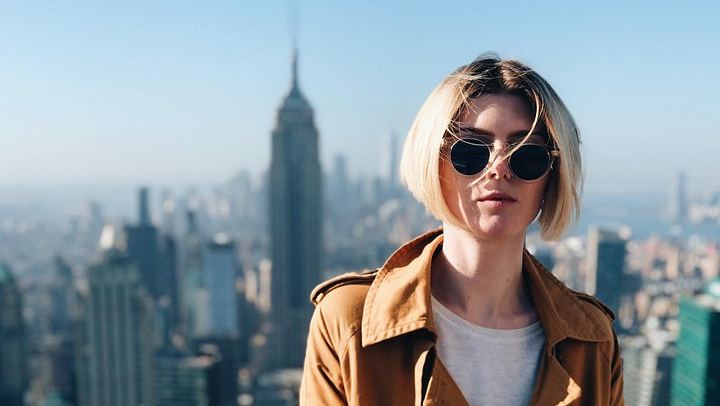 Fifth Avenue Mansions Walking Tour with Top of the Rock Tickets and Optional Beam (2/12)