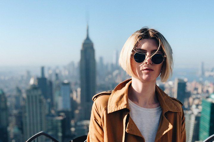 Fifth Avenue Mansions Walking Tour with Top of the Rock Tickets and Optional Beam (2/12)
