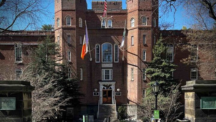 Gilded Age Self-Guided Audio Tour: Fifth Avenue's Millionaire's Row (4/10)