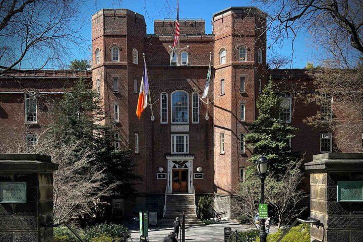 Gilded Age Self-Guided Audio Tour: Fifth Avenue's Millionaire's Row (4/10)