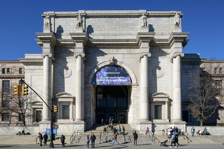 American Museum of Natural History Tickets with Special Exhibition Options (6/9)