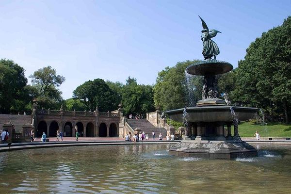 Private Central Park Walking Tour: Bethesda, Bow Bridge and Strawberry Fields