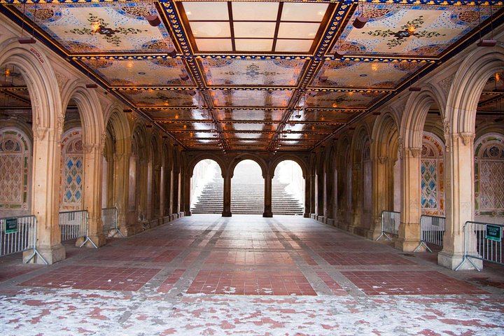 Central Park Guided Walk in English or Spanish: Landmarks and Quiet Corners (2/11)
