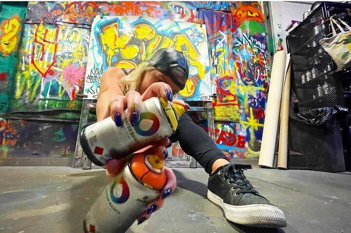 Brooklyn Graffiti Workshop: Paint Your Own Piece in Bushwick (1/10)