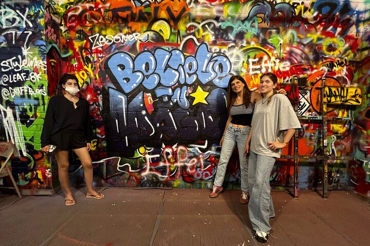 Brooklyn Graffiti Workshop: Paint Your Own Piece in Bushwick (5/10)
