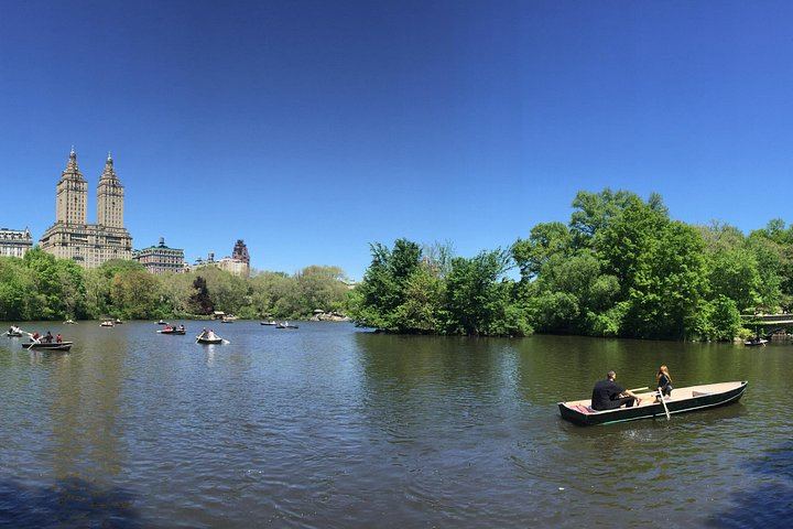 Private Central Park Walking Tour: Bethesda, Bow Bridge and Strawberry Fields (1/9)
