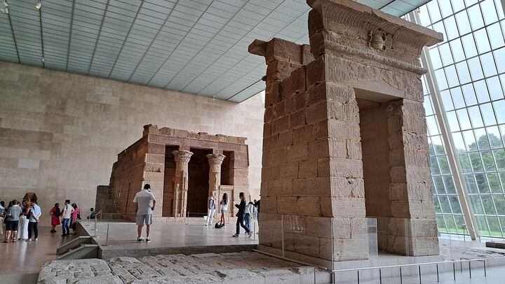 Metropolitan Museum of Art Guided Tour in Spanish with an Art Historian (1/10)