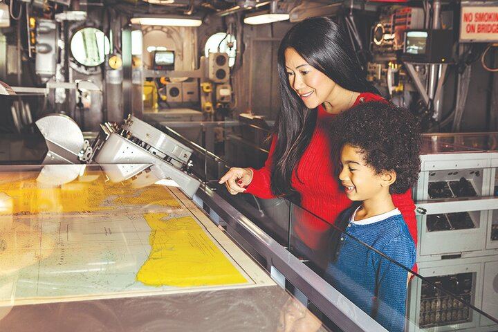 Intrepid Museum Admission: Aircraft Carrier, Space Shuttle and Submarine (9/10)