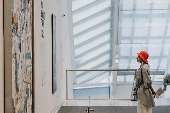 The Met Highlights Guided Tour for Small Groups of up to 18 (8/12)