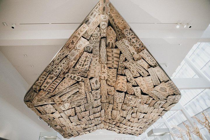 The Met Highlights Guided Tour for Small Groups of up to 18 (7/12)