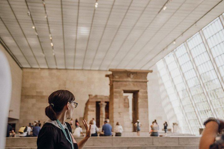 The Met Highlights Guided Tour for Small Groups of up to 18 (4/12)