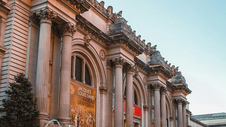 Met Museum Small-Group Tour: Egyptian, European and Asian Art with Admission (1/11)