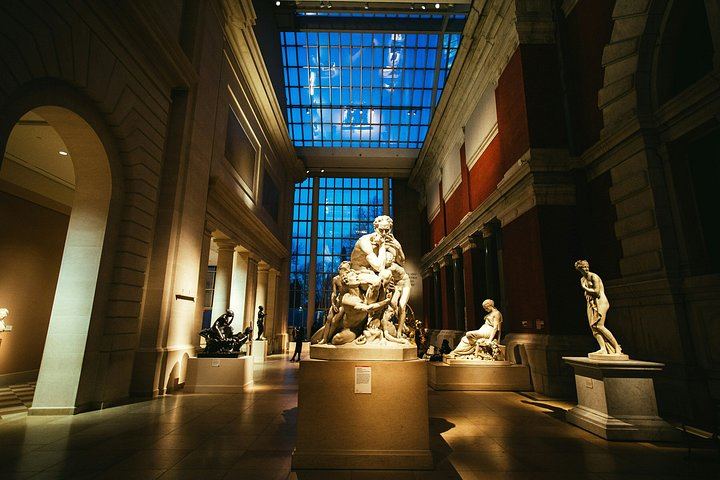Met Museum Small-Group Tour: Egyptian, European and Asian Art with Admission (8/11)