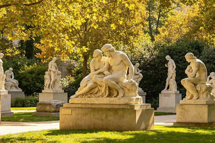Met Museum Small-Group Tour: Egyptian, European and Asian Art with Admission (11/11)