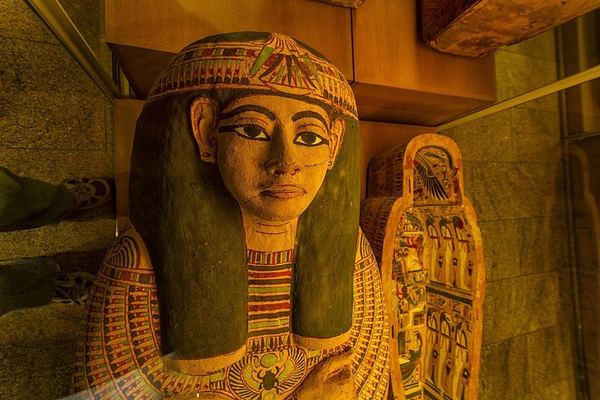 Met Museum Highlights Tour by City Wonders, Entry Ticket Included