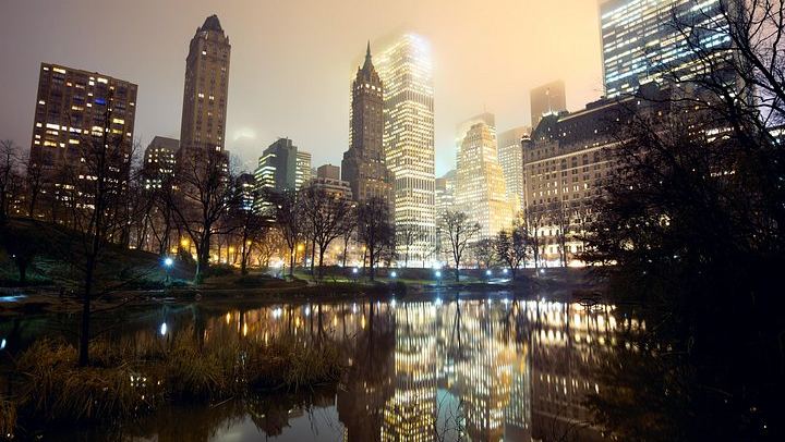 Central Park Night Photography Tour with a Professional Photographer (2/5)