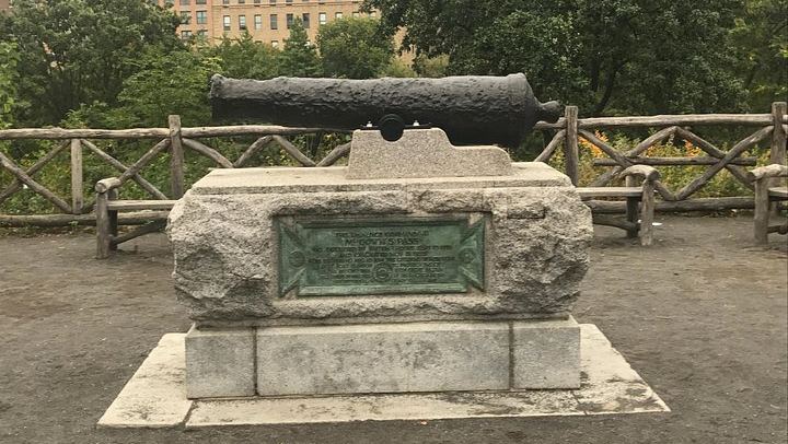 Secret Places of Central Park: North Woods, Forts and Conservatory Garden (2/7)