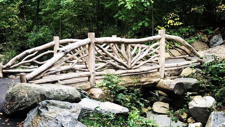 Secret Places of Central Park: North Woods, Forts and Conservatory Garden (1/7)