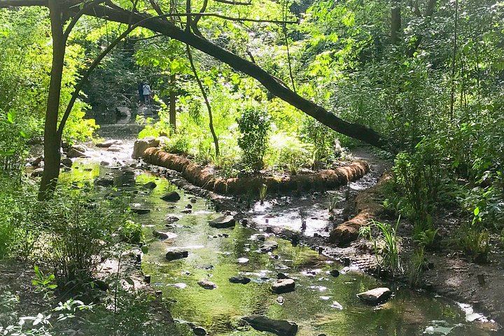 Secret Places of Central Park: North Woods, Forts and Conservatory Garden (3/7)