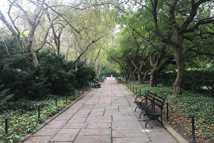 Secret Places of Central Park: North Woods, Forts and Conservatory Garden (5/7)