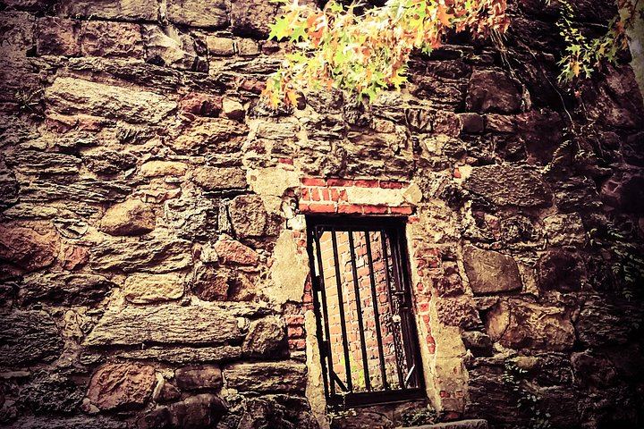 Secret Places of Central Park: North Woods, Forts and Conservatory Garden (4/7)
