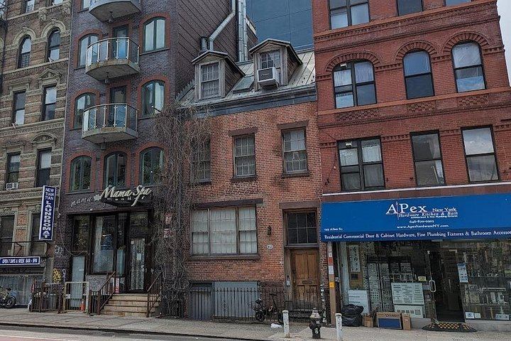 Lower East Side Walking Tour: Immigrant Life and Housing History from Five Points (12/12)