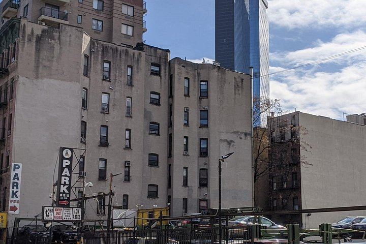 Lower East Side Walking Tour: Immigrant Life and Housing History from Five Points (7/12)