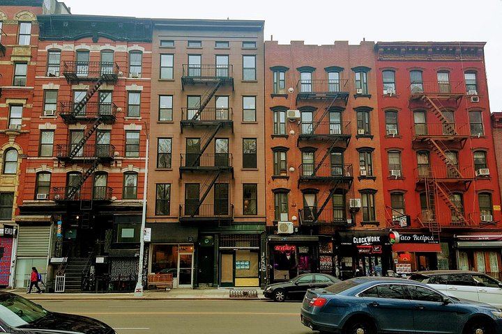 Lower East Side Walking Tour: Immigrant Life and Housing History from Five Points (2/12)