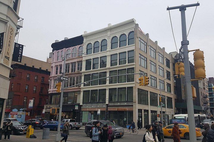 Lower East Side Walking Tour: Immigrant Life and Housing History from Five Points (9/12)