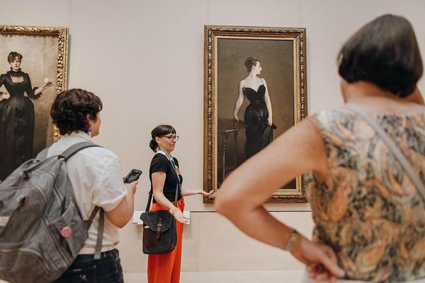 Met Museum Highlights in Two Hours with an Expert Guide