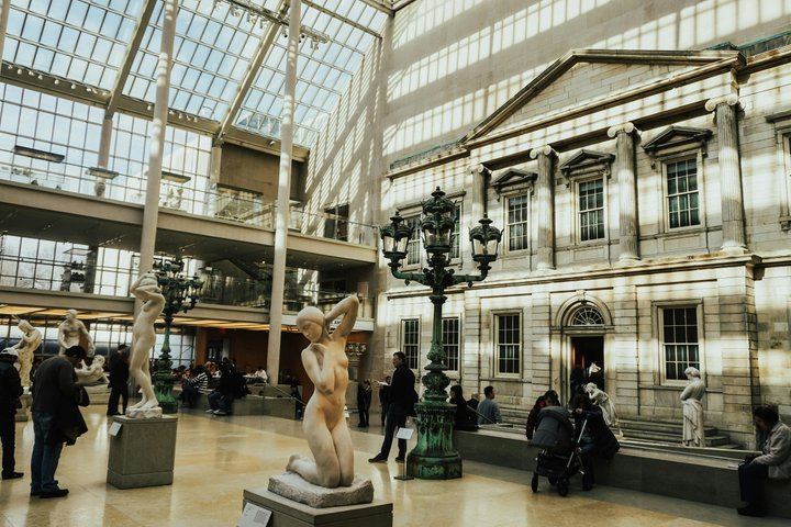 The Met Private Tour: Masterpieces with an Art Historian (4/12)