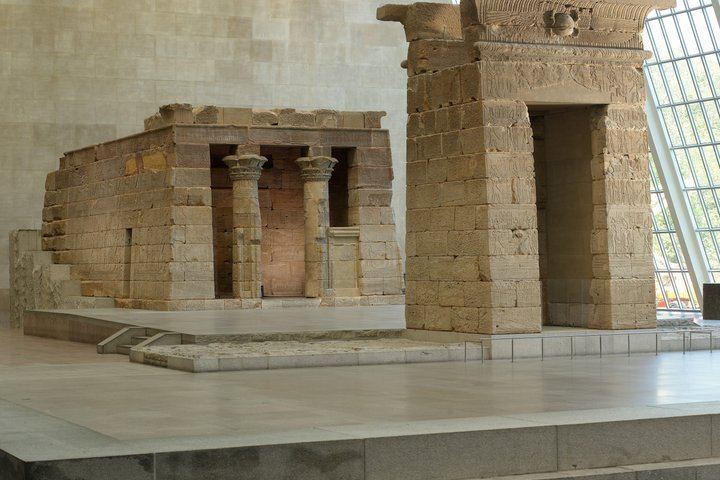 The Met Private Tour: Masterpieces with an Art Historian (6/12)