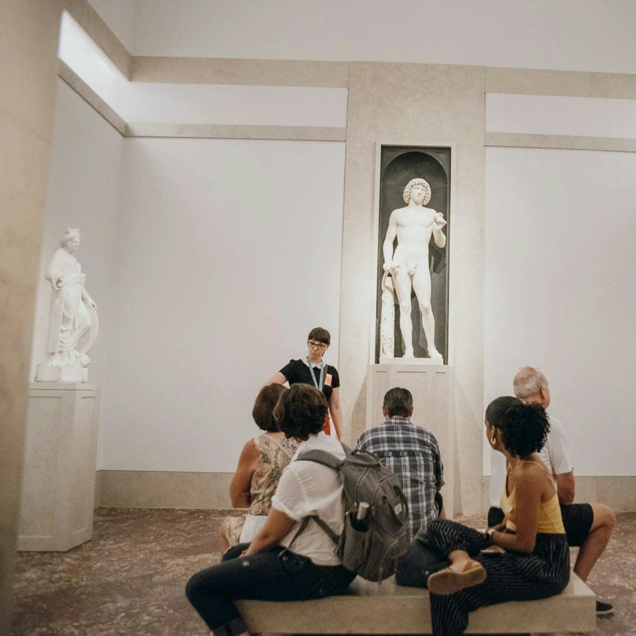 Metropolitan Museum of Art Ticket and Guided Tour with a Storyteller Guide (8/9)