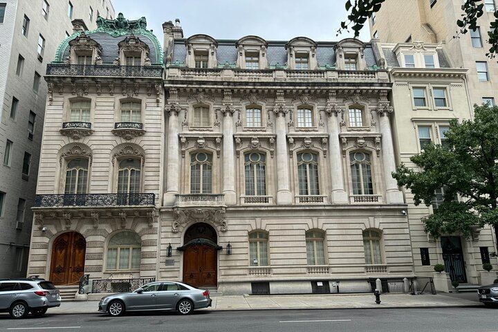 Upper East Side Architecture Walking Tour: Gilded Age Mansions to the Guggenheim (4/12)